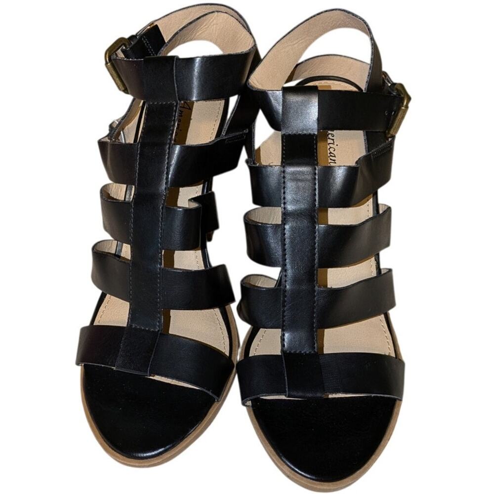 NWT American Eagle Vegan Leather Sandals